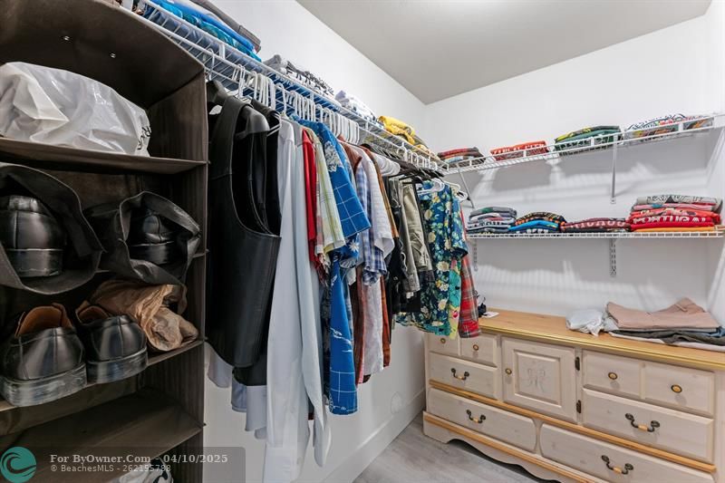 2725 NE 8th Ave #101, Wilton Manors, Florida image 25