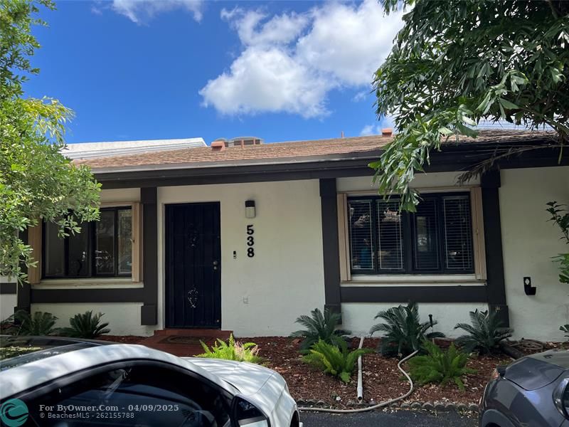 #2L, Miami, Florida image 2