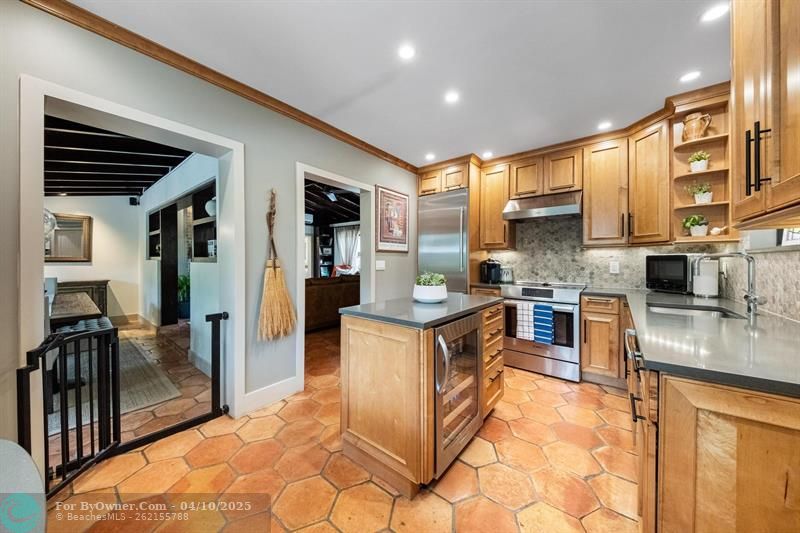 1487 SW 15th Ter, Fort Lauderdale, Florida image 10