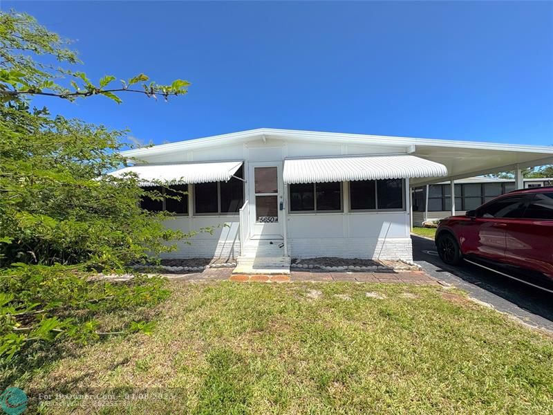 5650 SW Cypress Dr, Fort Lauderdale, Florida image 1