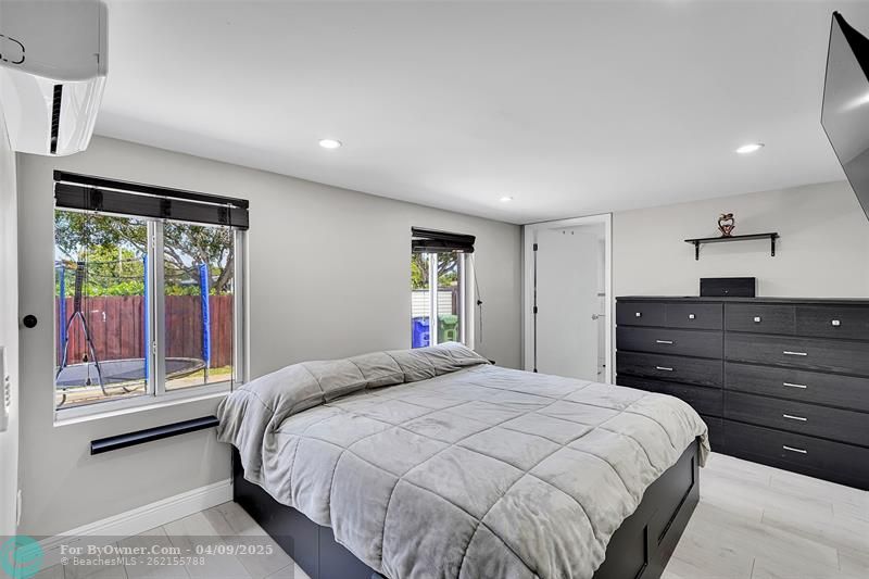 1379 NW 63rd Ave, Margate, Florida image 28