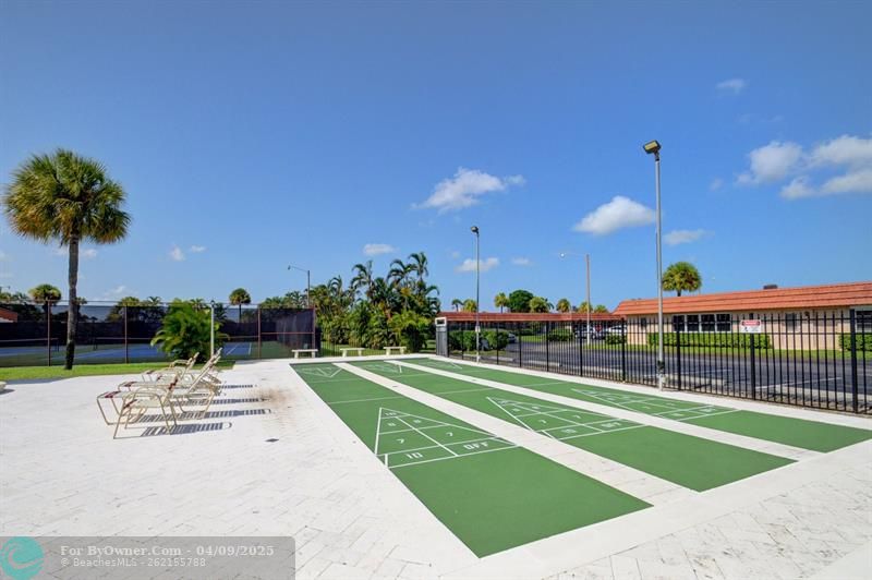 2884 Crosley Dr E #D, West Palm Beach, Florida image 45