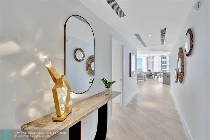 525 N Fort Lauderdale Beach Blvd #1904, Fort Lauderdale, Florida image 1