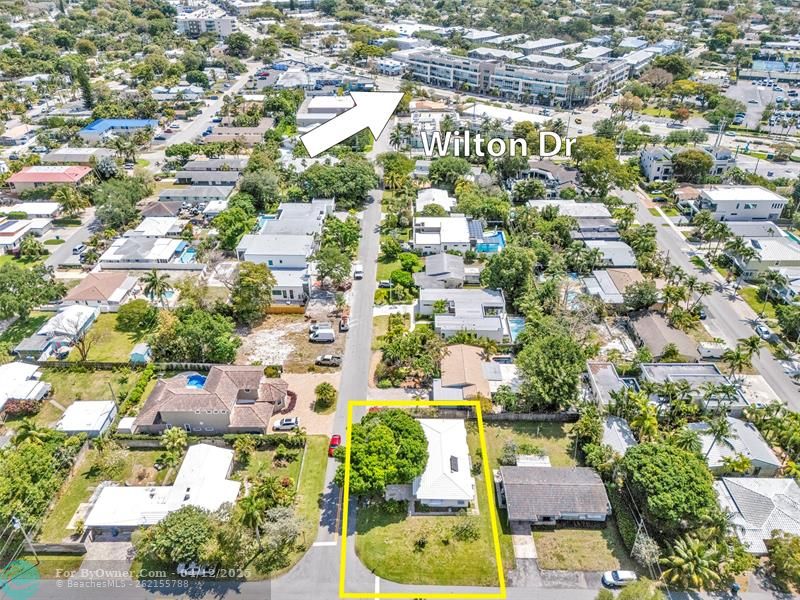 300 NE 22nd St, Wilton Manors, Florida image 10