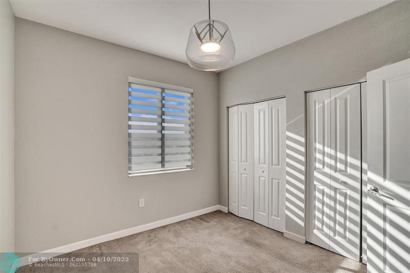 389 NE 208th Ter #389, Miami, Florida image 39