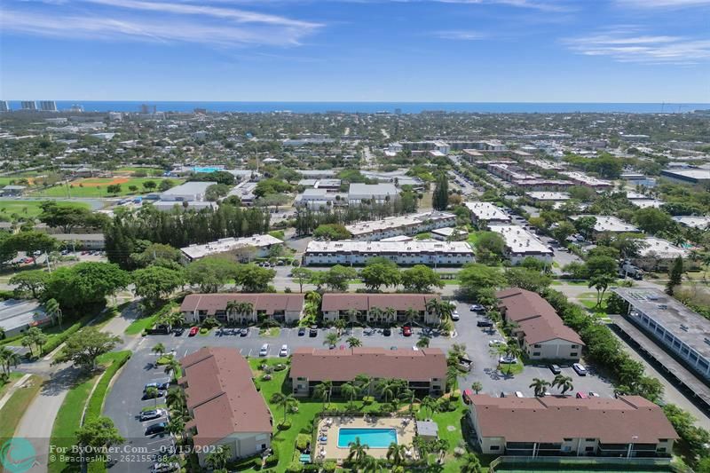 180 SE 7th St #208, Deerfield Beach, Florida image 35
