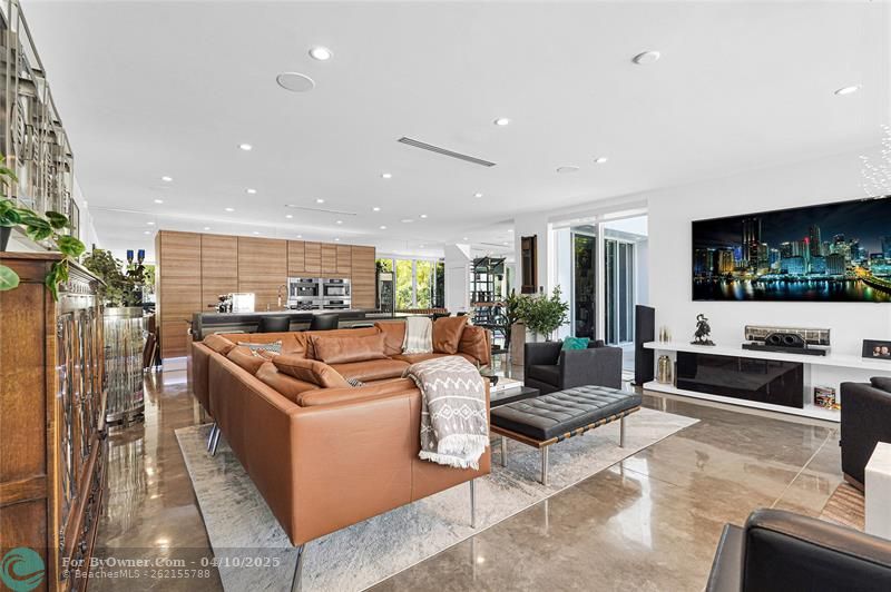 1312 SE 2nd St, Fort Lauderdale, Florida image 6