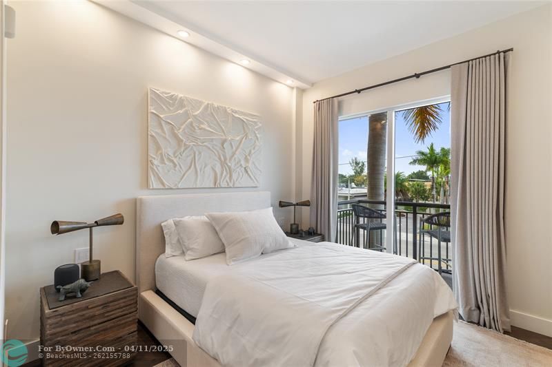 2631 NE 14th Ave #209, Wilton Manors, Florida image 25