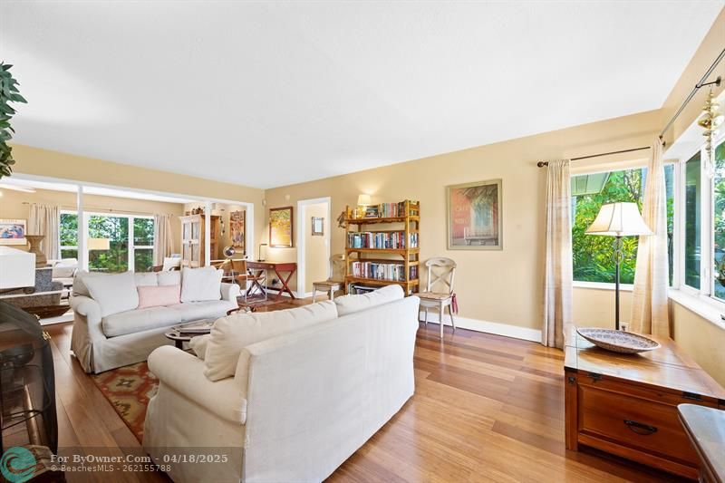 1243 Pierce St, Hollywood, Florida image 4