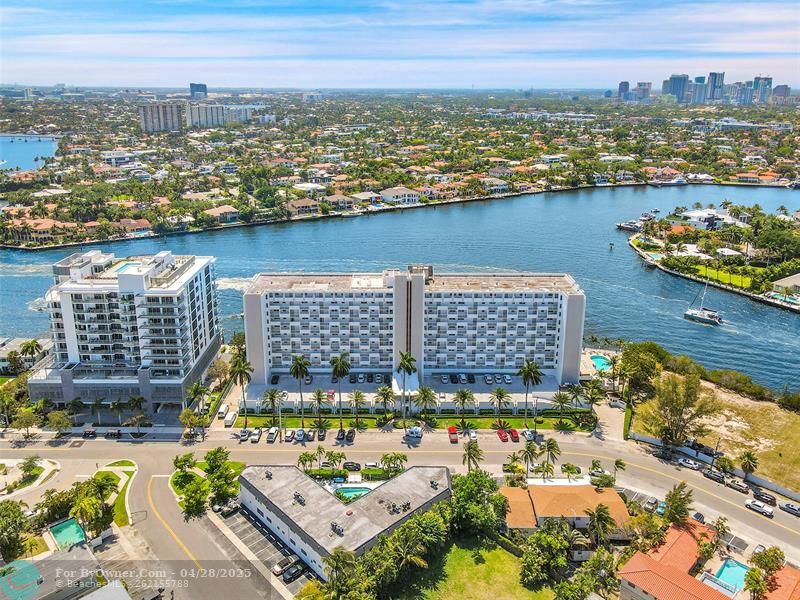 511 E Bayshore Dr #604, Fort Lauderdale, Florida image 46