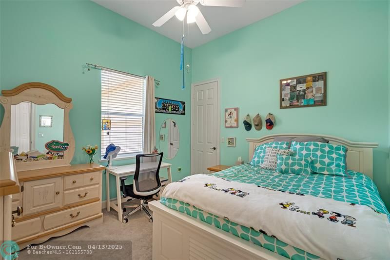 7655 S Village Square, Vero Beach, Florida image 38