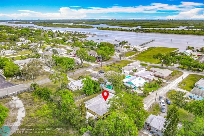 110 Riverside Ter, Edgewater, Florida image 4