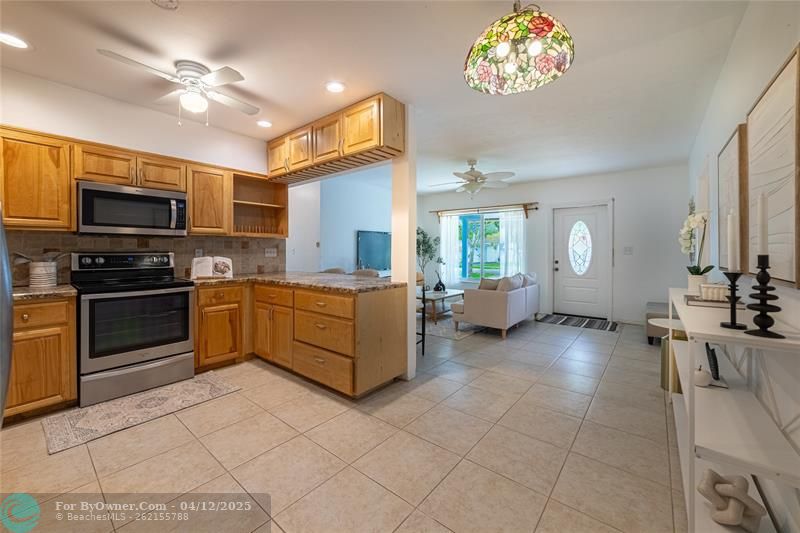 1462 SW 16th Ter, Fort Lauderdale, Florida image 7