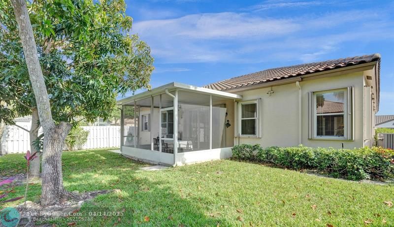 8491 Golden Cypress Court, Lake Worth, Florida image 6