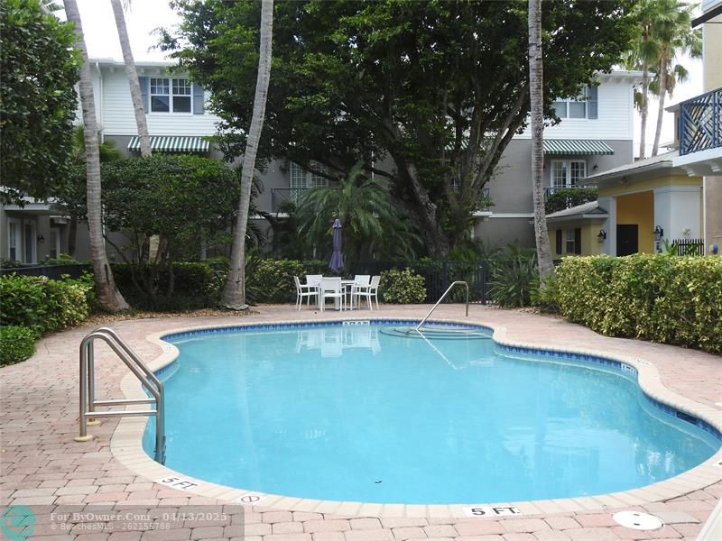 2253 NE 9th Avenue, Wilton Manors, Florida image 39