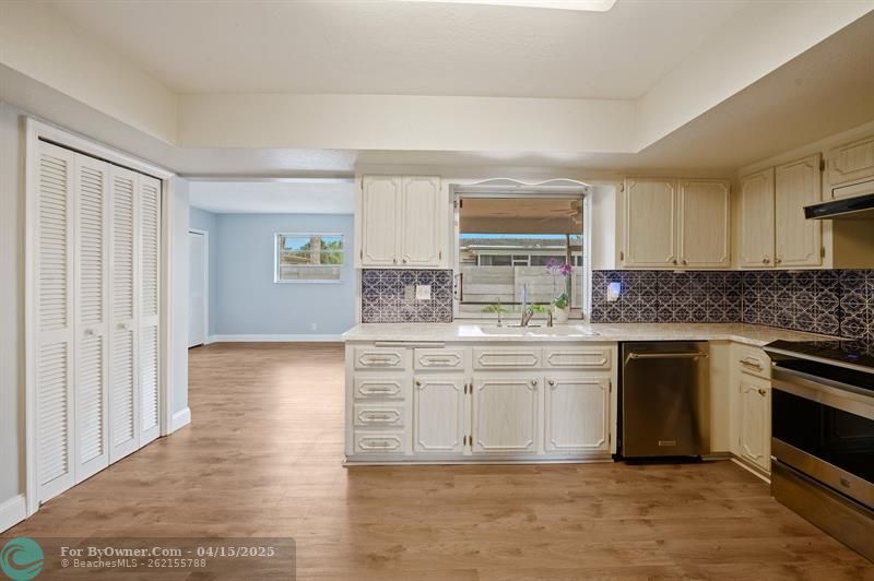 8520 SW 26th St, Davie, Florida image 15