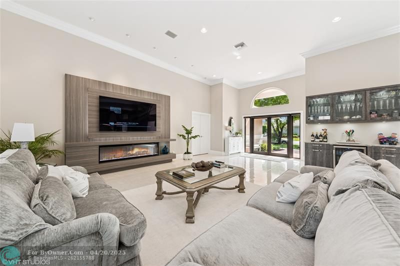 1950 Las Colinas Way, Coral Springs, Florida image 7