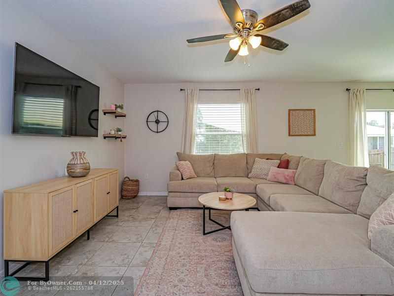 8346 98th Ct, Vero Beach, Florida image 7
