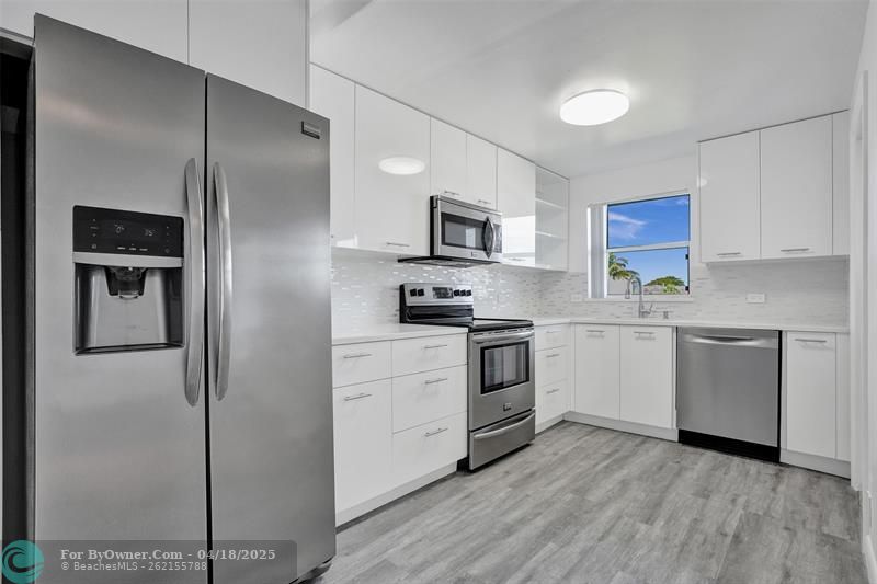 808 SE 7th St #305, Deerfield Beach, Florida image 36