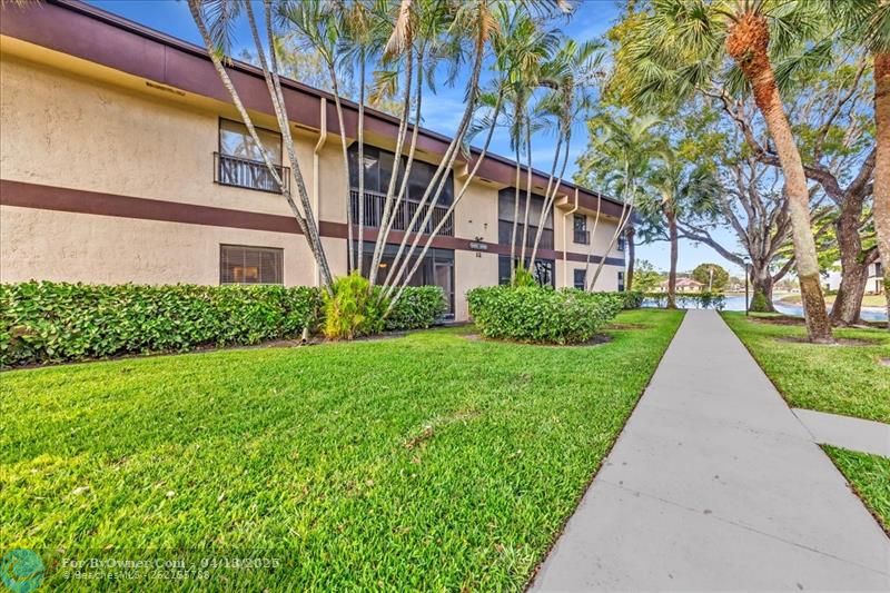 2687 Carambola Cir #1771, Coconut Creek, Florida image 4