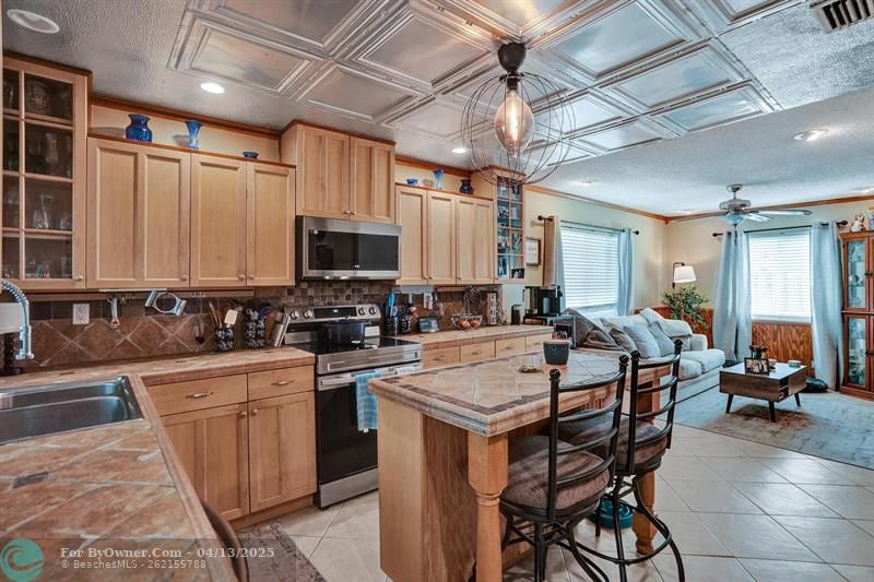 5340 NW 31st St, Margate, Florida image 9