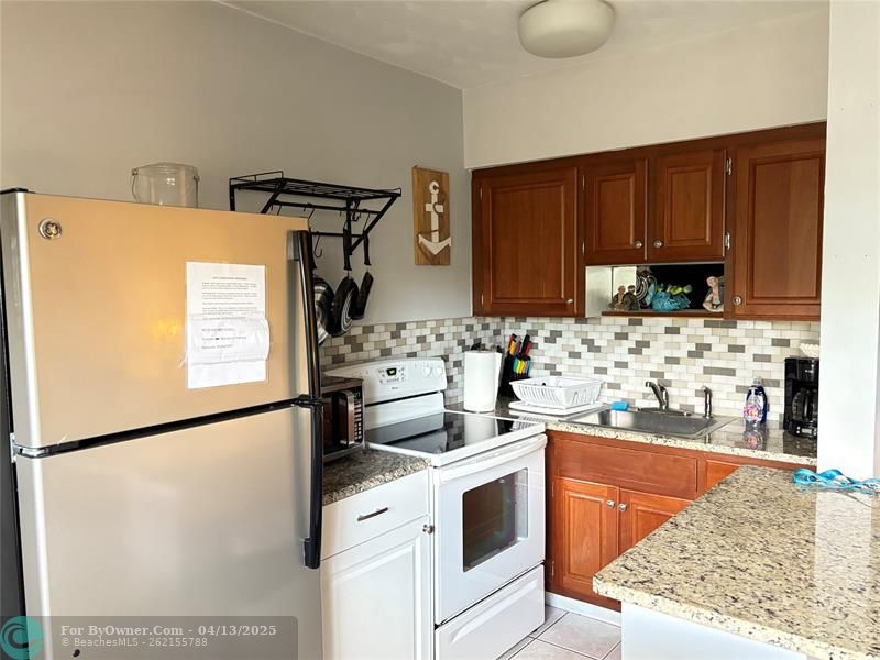 120 NE 20th Ave #2, Deerfield Beach, Florida image 6