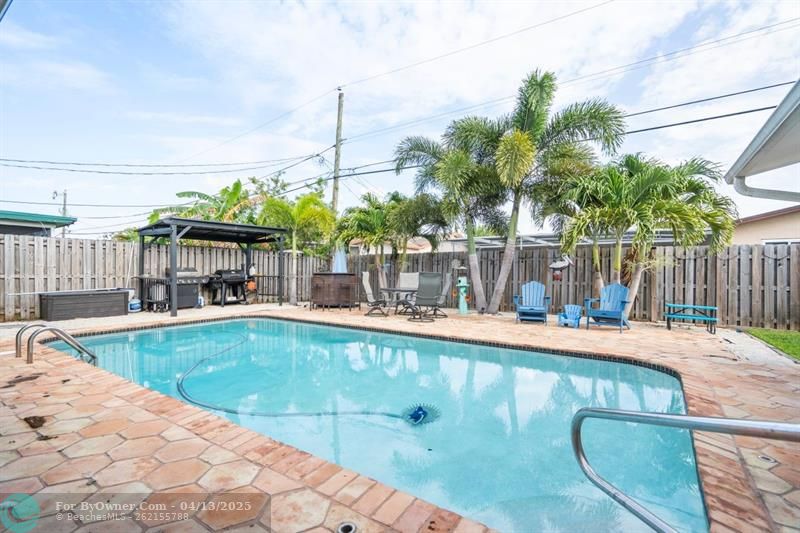 10351 NW 24th Street, Sunrise, Florida image 4