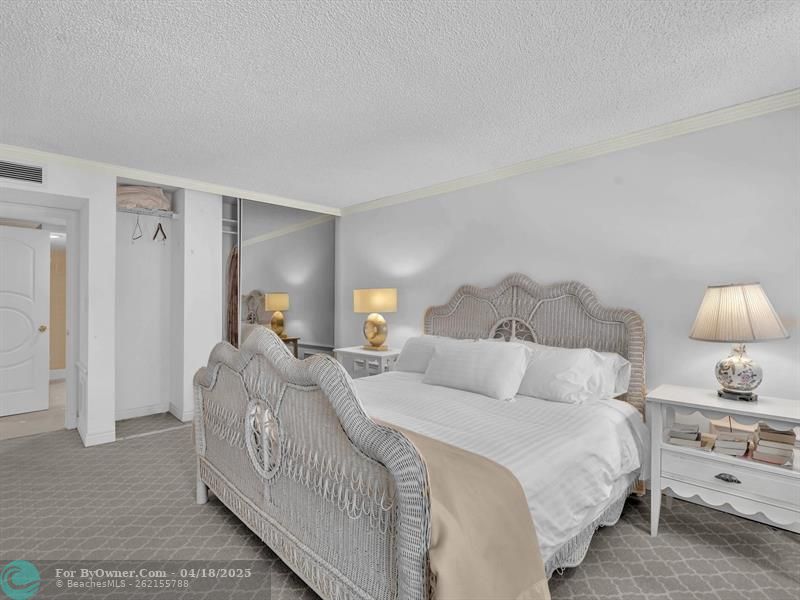 1149 Hillsboro Mile #610, Hillsboro Beach, Florida image 39