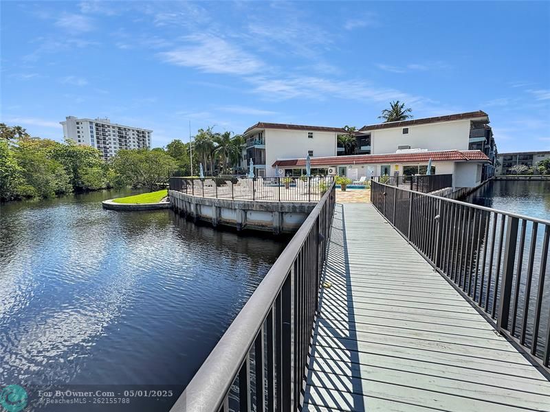 333 NW 17th Ct #103B, Fort Lauderdale, Florida image 34