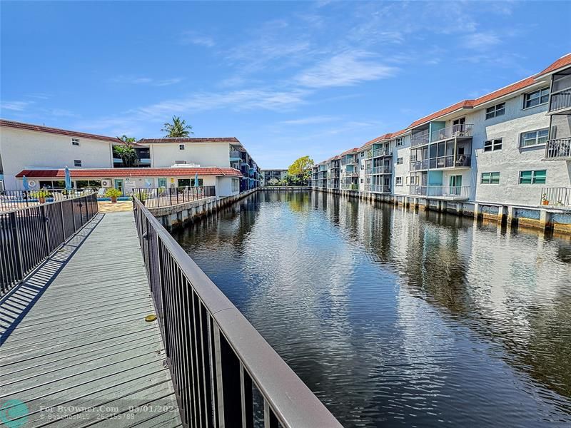 333 NW 17th Ct #103B, Fort Lauderdale, Florida image 38