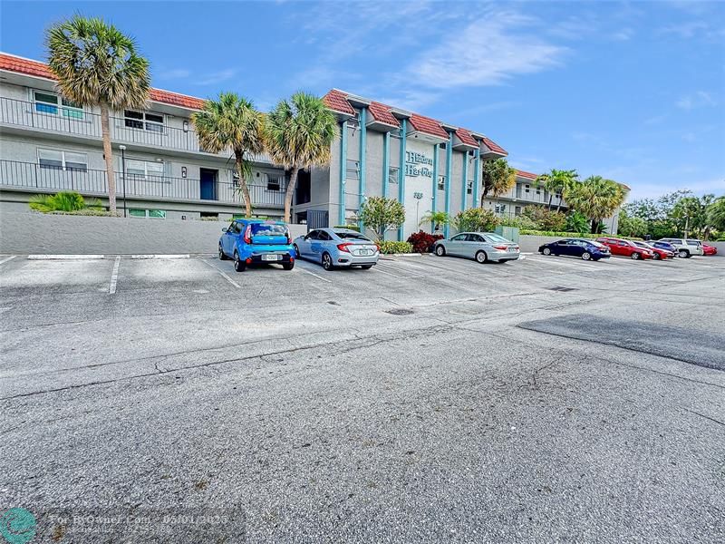 333 NW 17th Ct #103B, Fort Lauderdale, Florida image 5