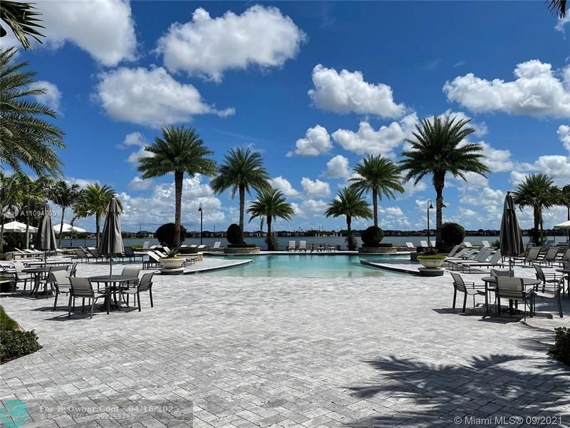 11475 Solstice Cir, Parkland, Florida image 49