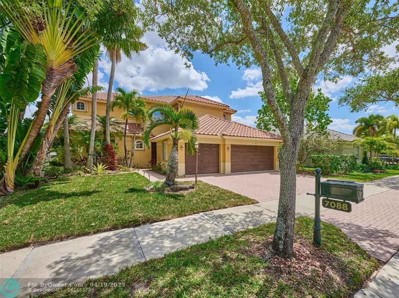 7088 NW 111th Ter, Parkland, Florida image 2