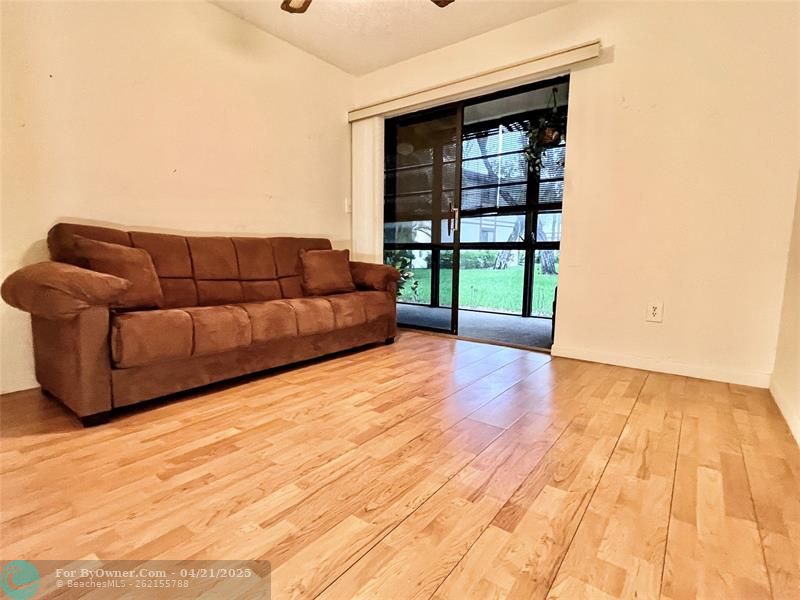 9988 N Belfort Cir #111, Tamarac, Florida image 22