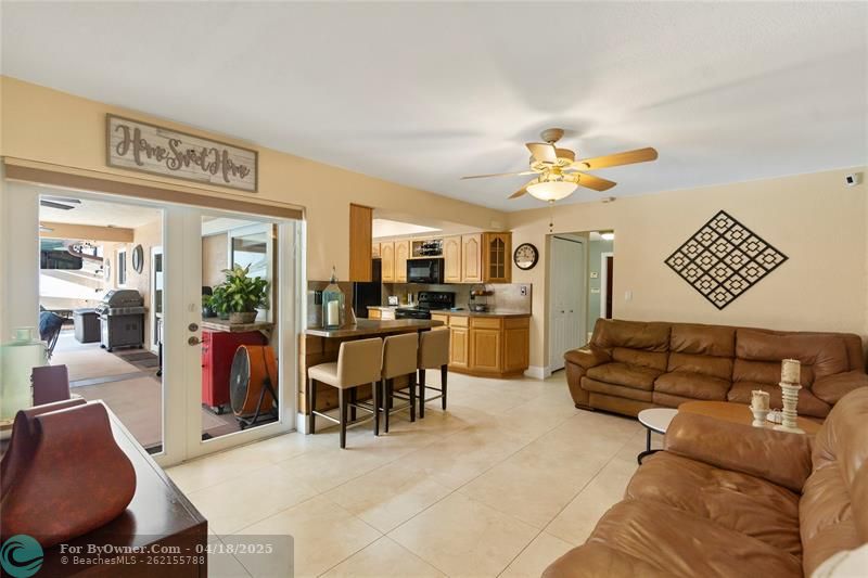 7001 NW 7th Ct, Plantation, Florida image 16