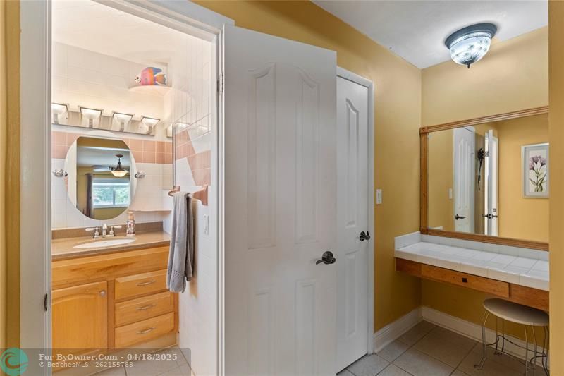 7001 NW 7th Ct, Plantation, Florida image 19
