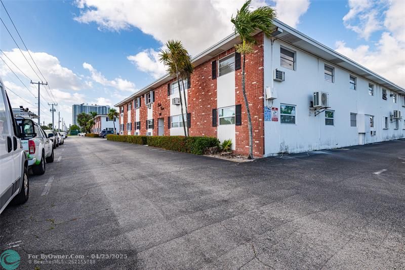 810 Lake Shore Dr #25, West Palm Beach, Florida image 28