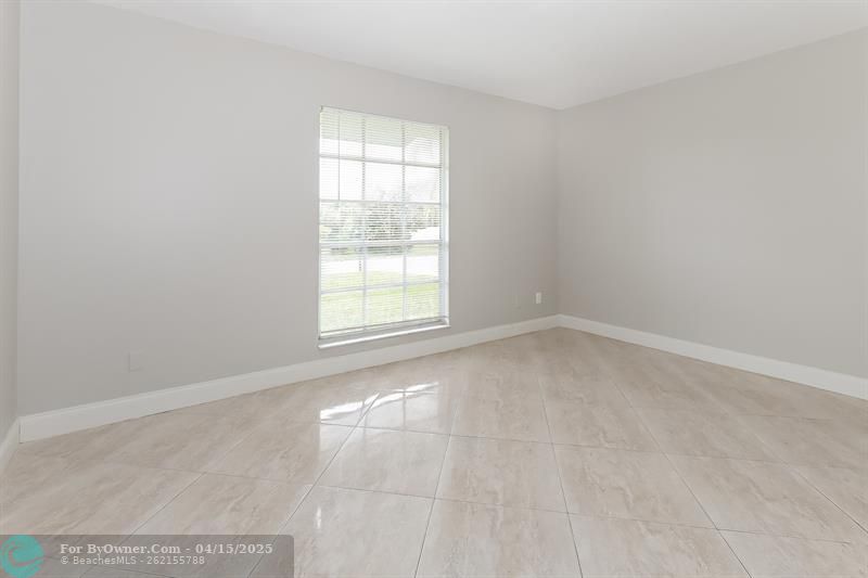 417 NE Cornwall Ave, Port Saint Lucie, Florida image 18