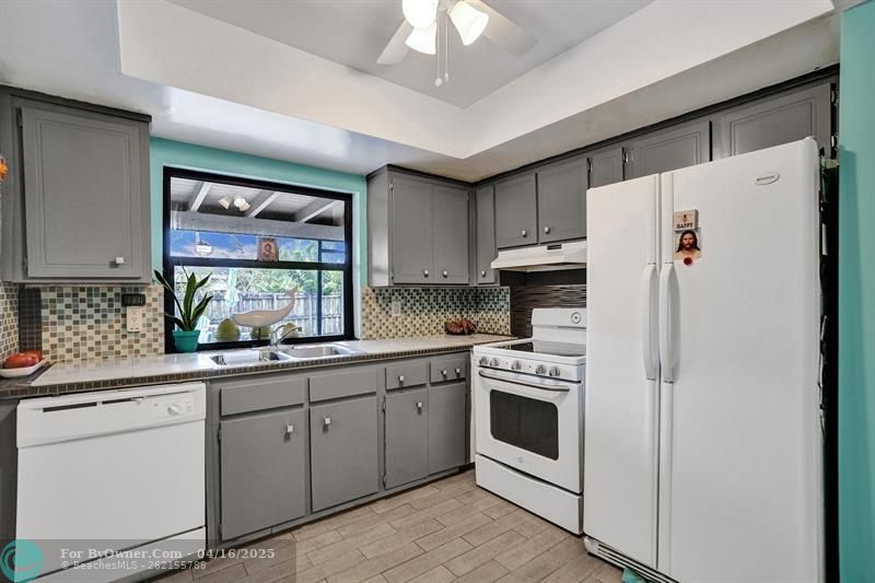 6342 NW 20th St, Margate, Florida image 19
