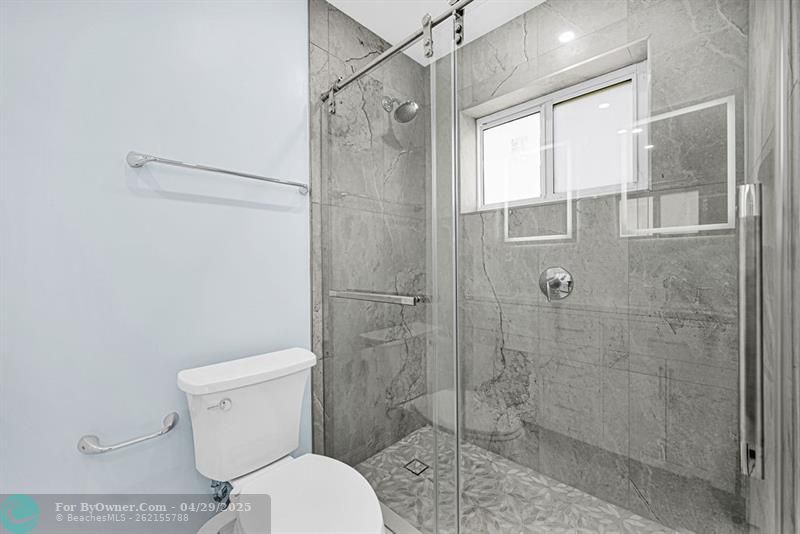 2466 Taylor St #3A, Hollywood, Florida image 20