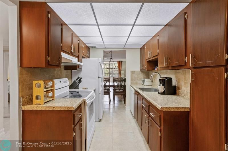 4899 NW 26th Ct #348, Lauderdale Lakes, Florida image 14