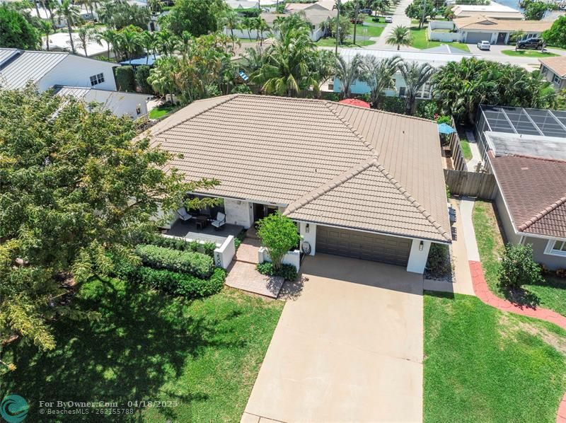 2500 NE 46th St, Lighthouse Point, Florida image 4