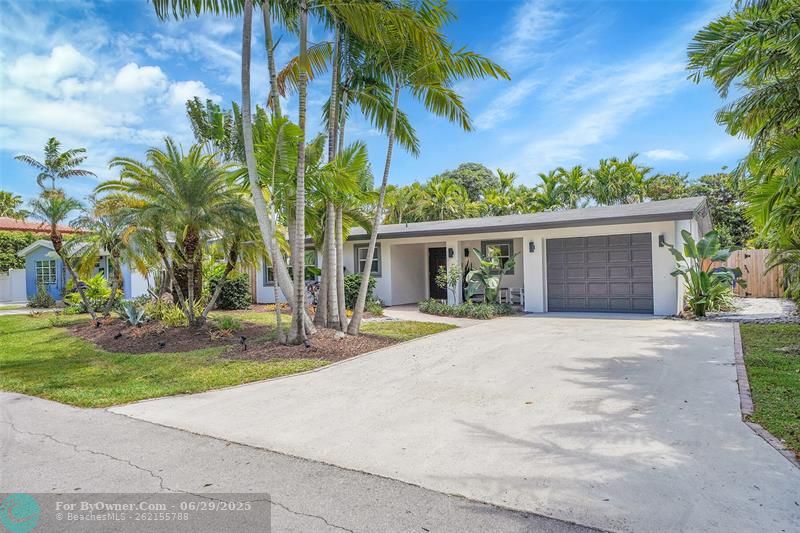 1800 NE 28th St, Wilton Manors, Florida image 3