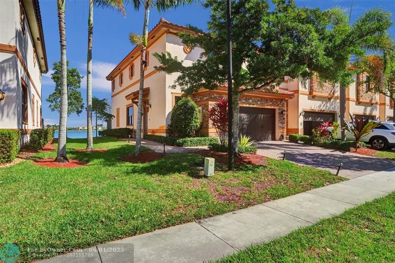 9579 Town Parc Circle N #9579, Parkland, Florida image 1