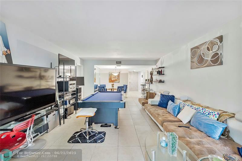 16200 Golf Club Rd #102, Weston, Florida image 6