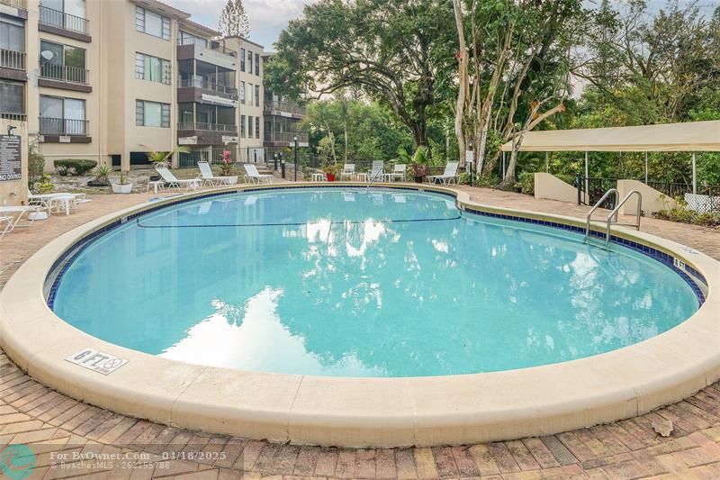 6010 S Falls Circle Dr #415, Lauderhill, Florida image 39