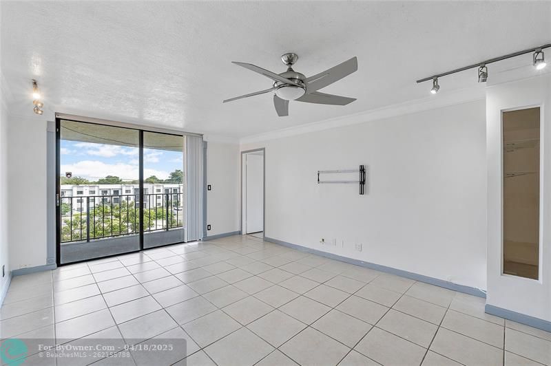 6195 Rock Island Rd #504, Tamarac, Florida image 5