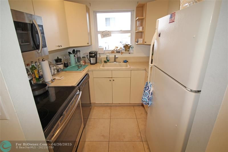 2860 NE 14th St #103 D, Pompano Beach, Florida image 4