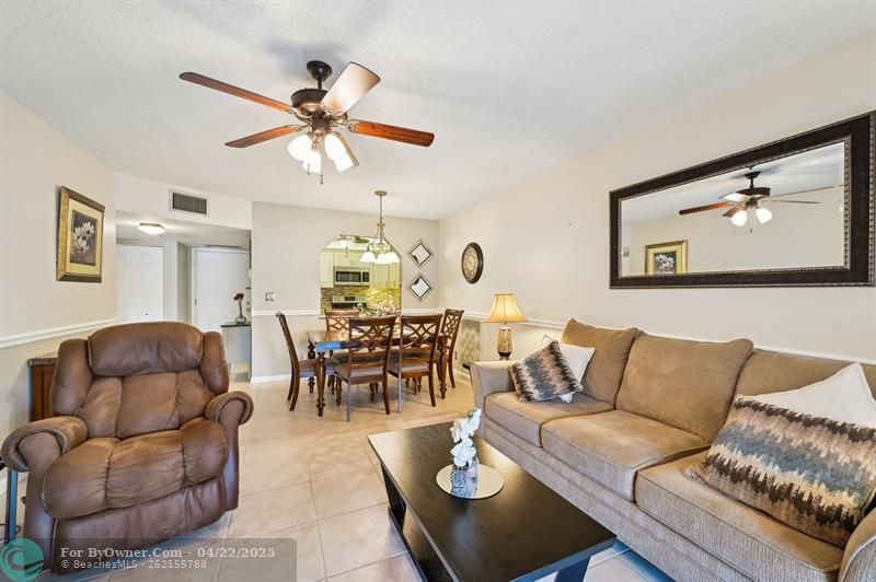 5620 SW 3rd Pl #114, Margate, Florida image 4