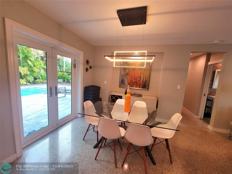 425 NE 28th St, Wilton Manors, Florida image 26